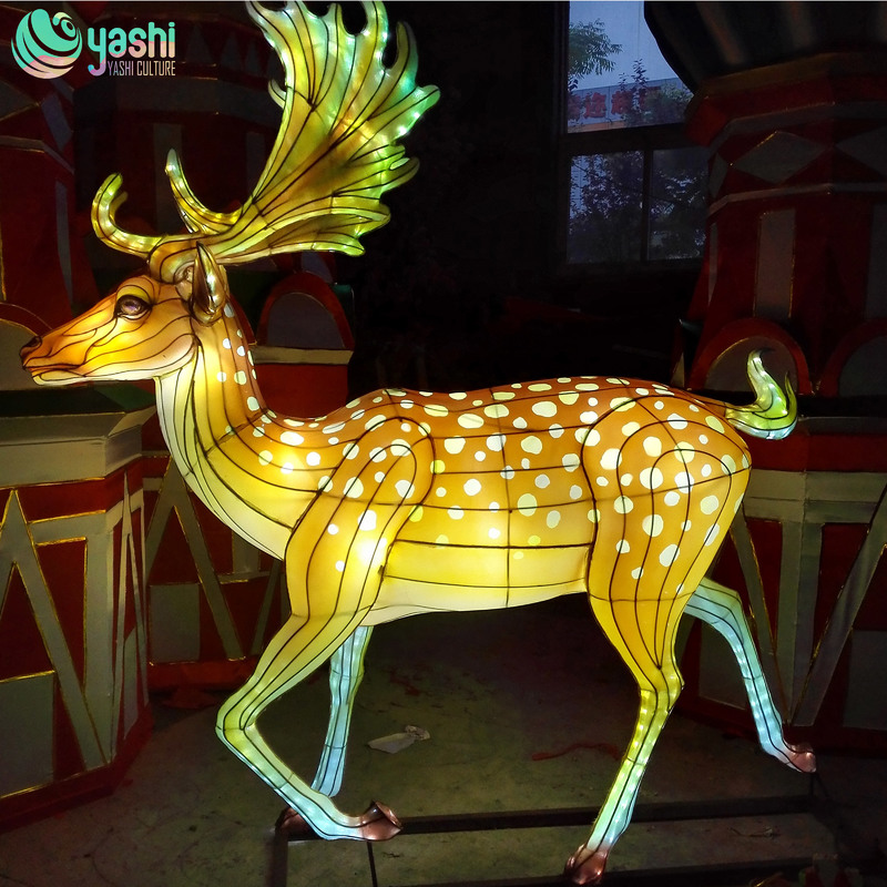 Custom Giant Elk Deer Zigong Lantern, Realistic LED Animal Light Sculpture for Park Outdoor Night Festival