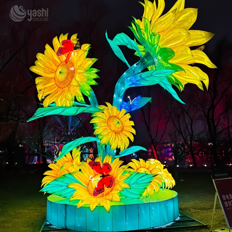 Grupo de linternas de girasol gigante personalizado, escultura de luz floral LED con mariposa para la exposición del festival Park Night