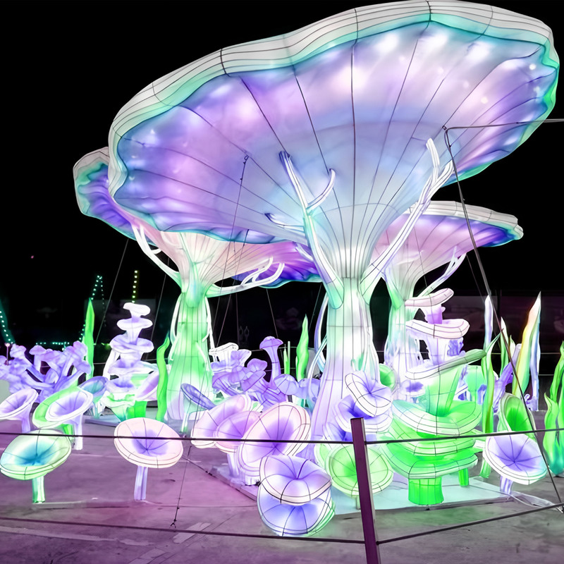 Instalación de linterna de hongo de fantasía gigante personalizada, escultura de luz LED del bosque encantado para el festival nocturno del parque temático
