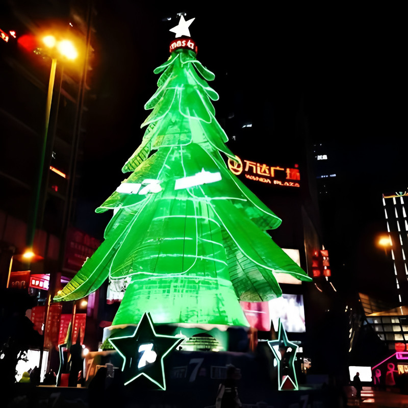Large Customizable Christmas Tree with Outdoor LED Lighting for Holiday Decoration