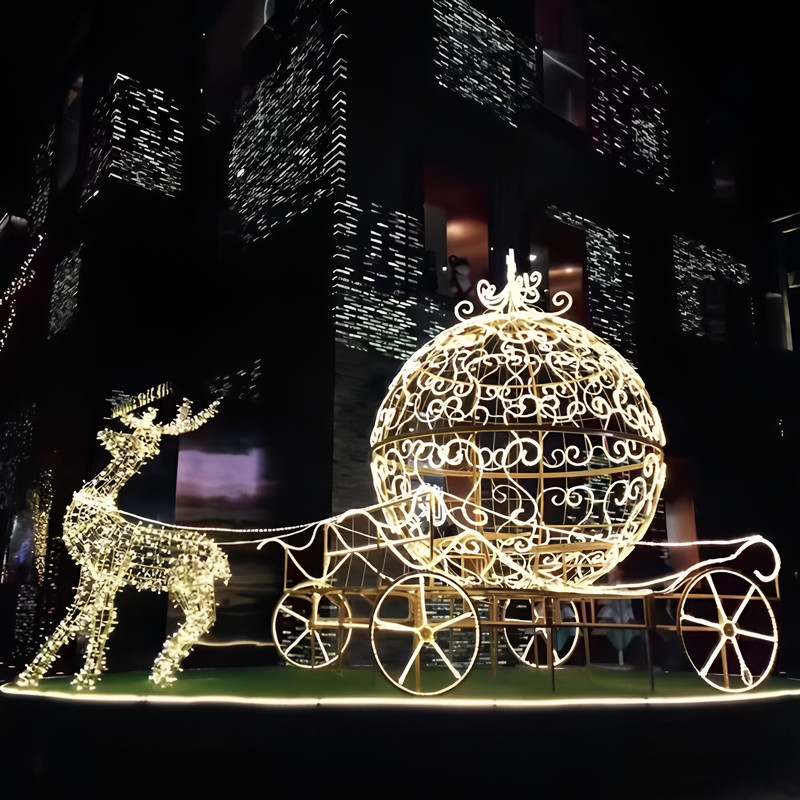Custom Golden Reindeer Cinderella Carriage Light Sculpture, Outdoor LED Princess Pumpkin Carriage Light for Shopping Mall Holiday Decoration
