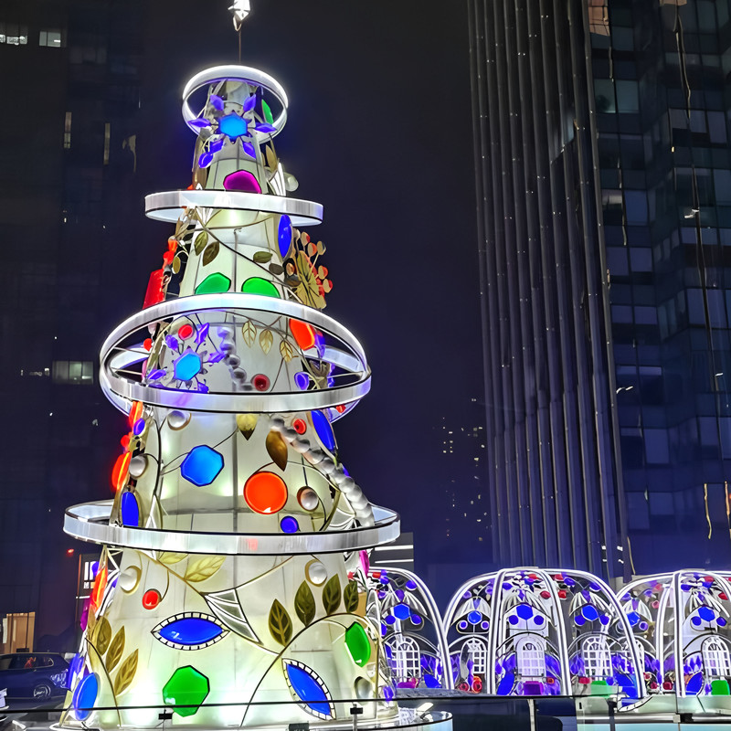 Custom Modern Spiral Giant Christmas Tree Light Sculpture, Outdoor Waterproof LED Mall Christmas Decorative Light Tree