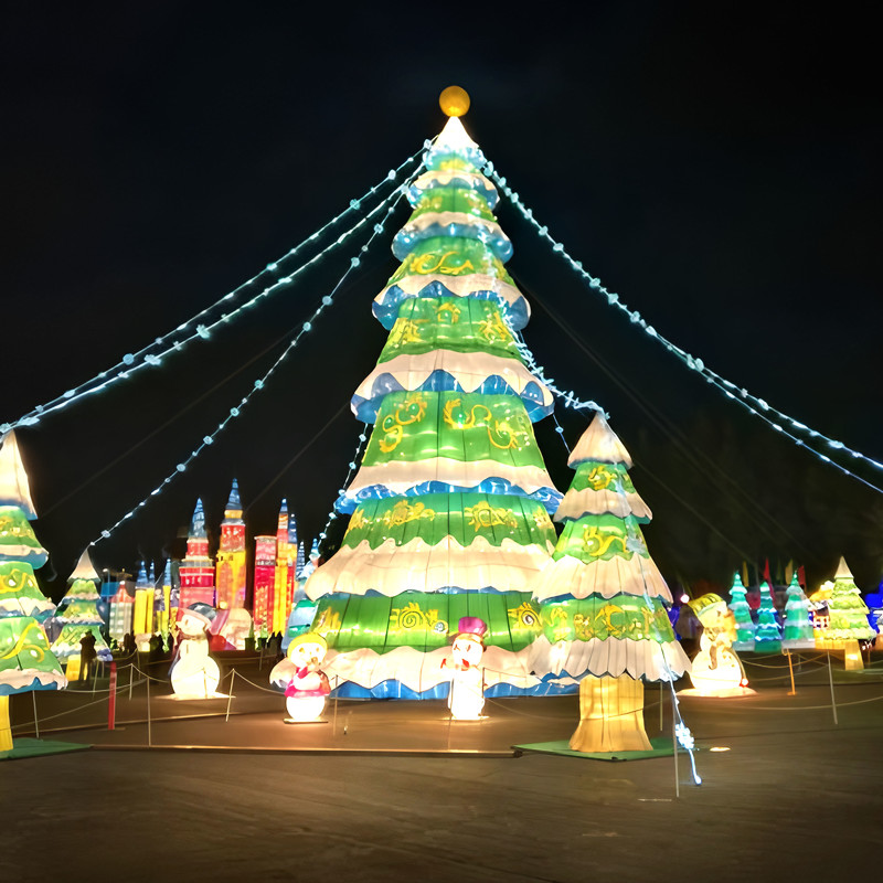 Giant Outdoor LED Christmas Tree Lights for Holiday Decorations, Mall Ornamentation