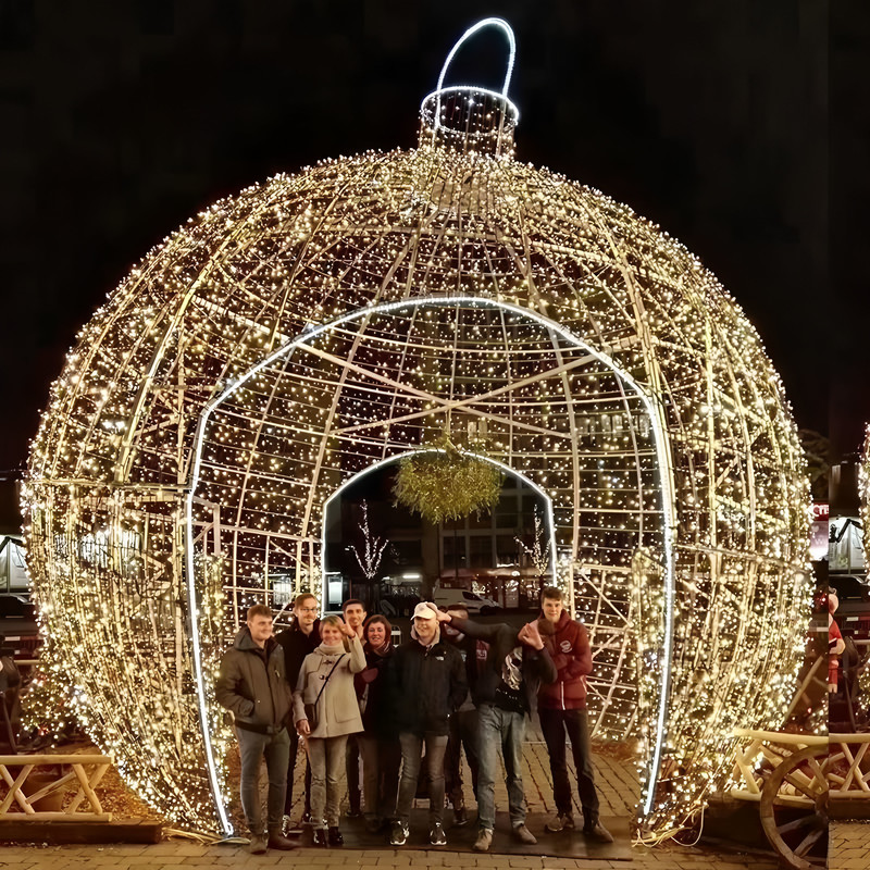 Custom Giant Walk-through Christmas Bauble Light Arch, Outdoor Wireframe LED Ornament Light Sculpture for Mall Plaza Holiday Display