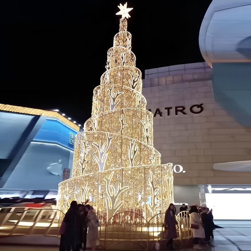 Giant Golden Tiered LED Christmas Tree Light Sculpture, Outdoor Commercial Lighted Xmas Tree for Shopping Mall Plaza Decor