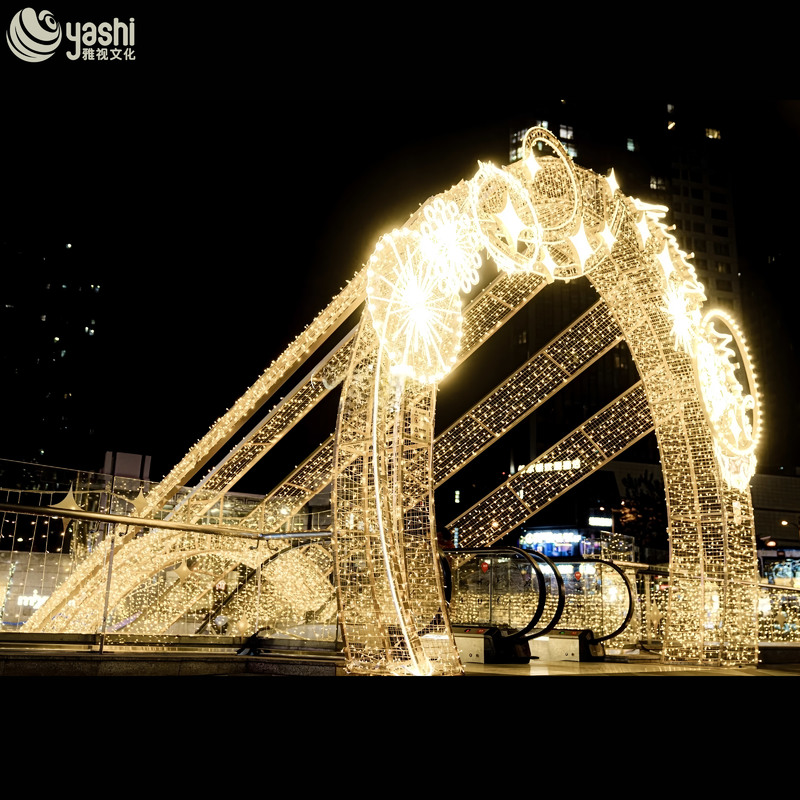 Custom Giant Star Wire Frame Light Arch, Outdoor LED Lighting Entrance Arch for Shopping Mall Night Event & Festival Decoration