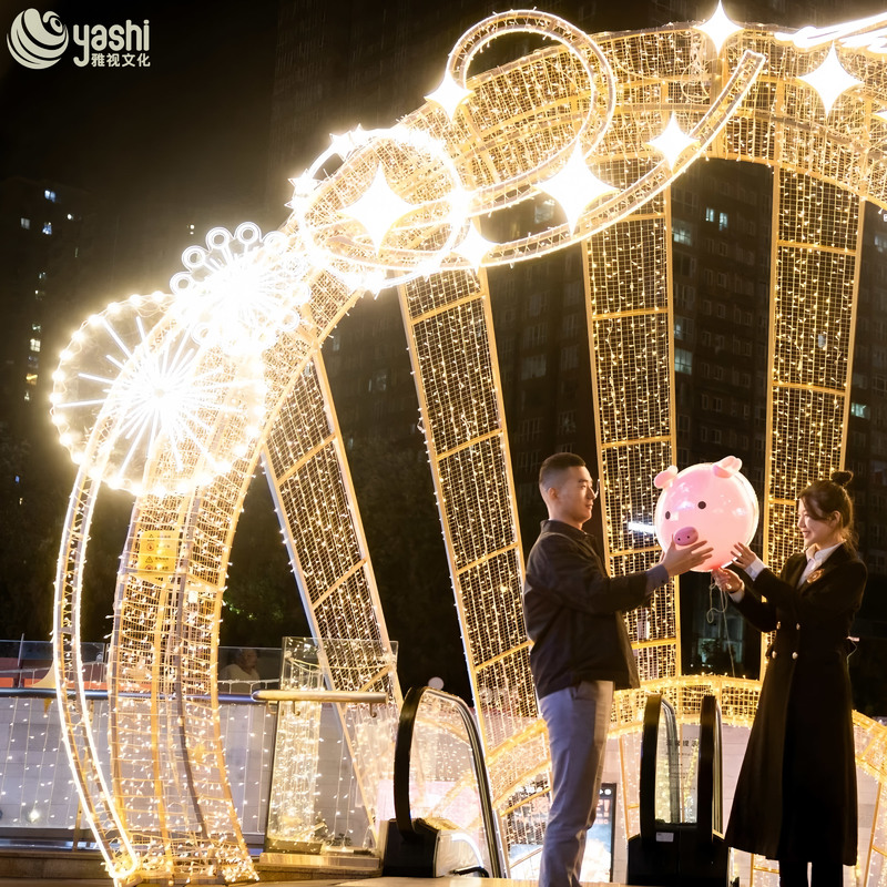 Custom Giant Star Wire Frame Light Arch, Outdoor LED Lighting Entrance Arch for Shopping Mall Night Event & Festival Decoration