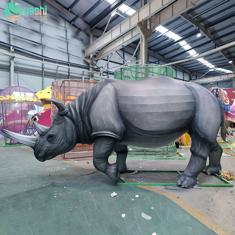 Rhinoceros-shaped lantern made of iron wire and silk cloth for festival events and zoos