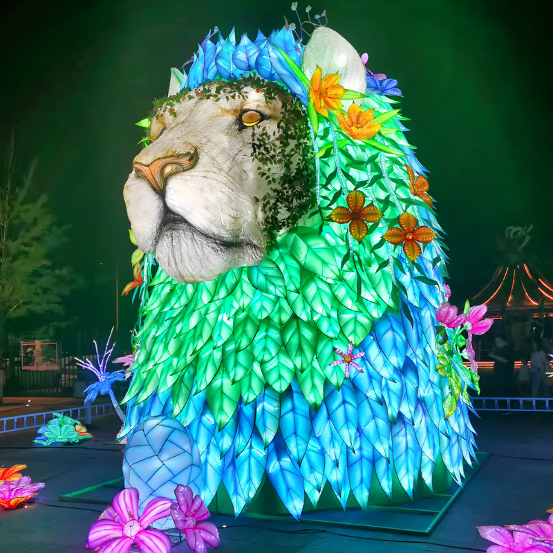 High-Quality Lion Sculpture Lantern for Outdoor Decor and Themed Light Shows