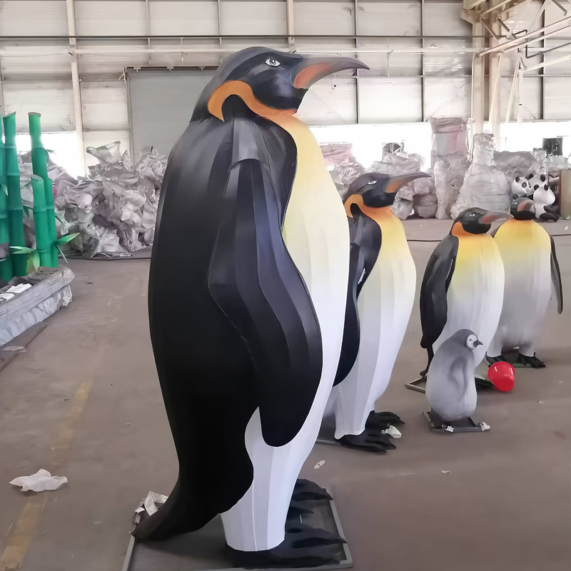 Custom Penguin Family Zigong Lantern Set, Giant LED Winter Animal Light Sculpture for Outdoor Plaza Christmas & Winter Festival Show
