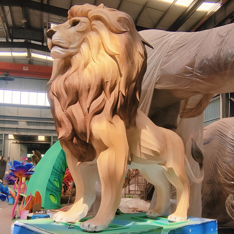 Custom Realistic Lion Zigong Lantern, Safari Wild Animal LED Light Sculpture, Waterproof Outdoor Zoo Theme Park Light Installation