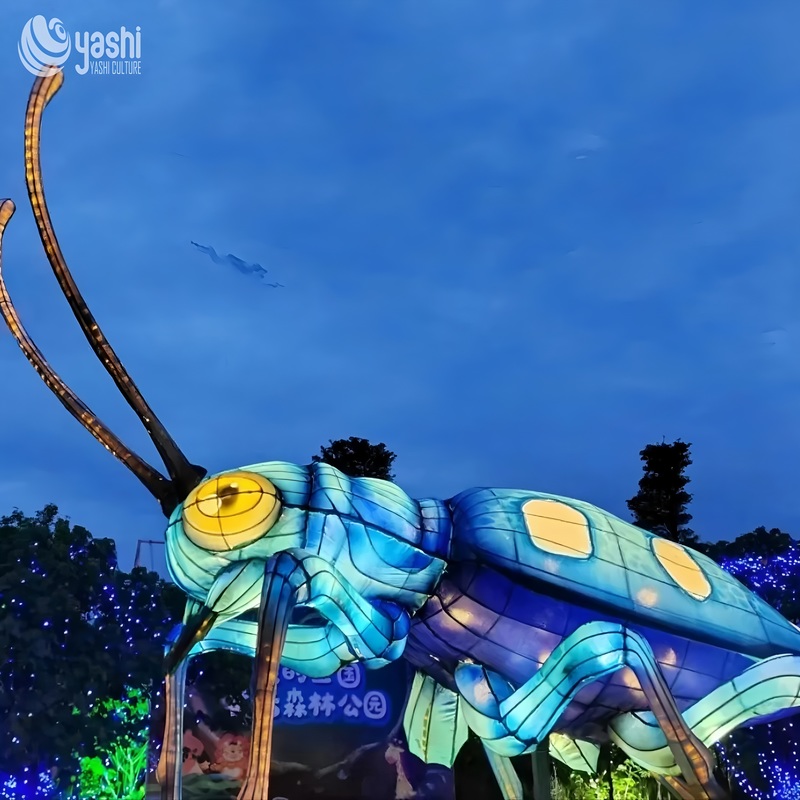 Custom Giant Bee Insect Lantern | Colorful LED Bee & Flower Light Sculpture for Garden Theme Outdoor Light Exhibition