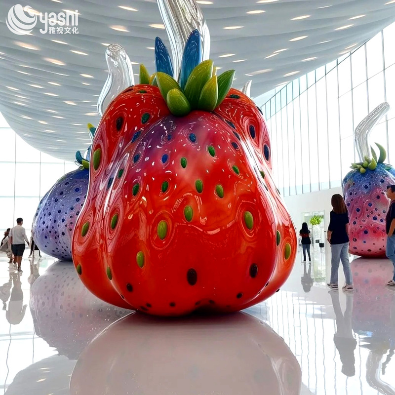 3D-скульптура клубники для наружного отображения