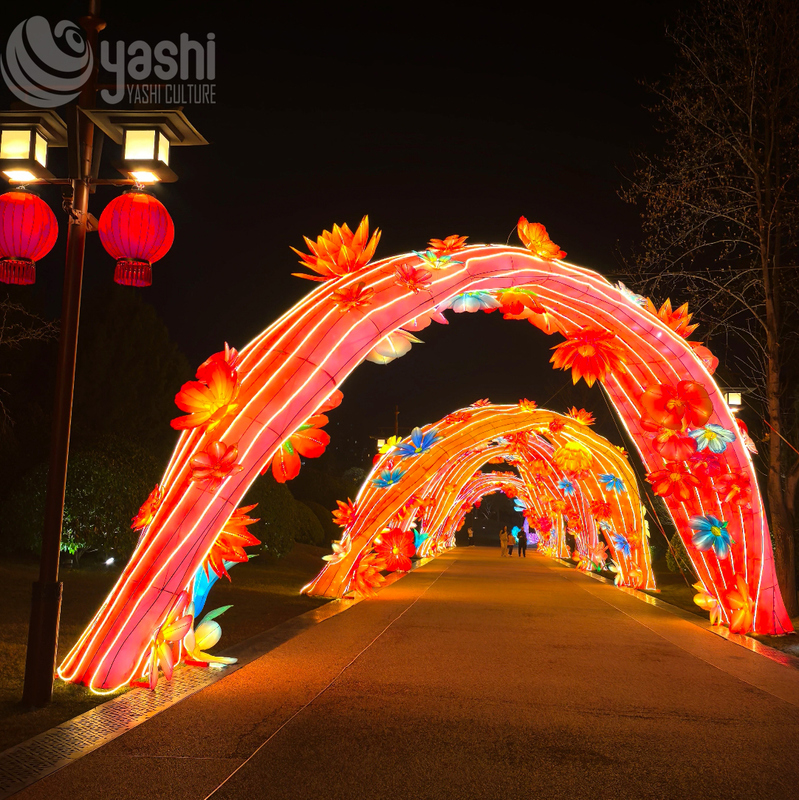 Tunel à arc de lumière LED floral coloré personnalisé, installation de lanterne à fleurs pour le parc, l'événement et le festival des lanternes