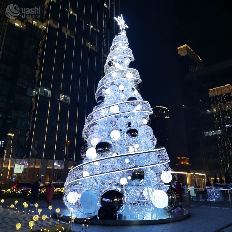 Giant Wire Frame Sphere Christmas Tree LED Motif Light, Outdoor Waterproof Commercial Christmas Light Sculpture for Plaza & Shopping Mall