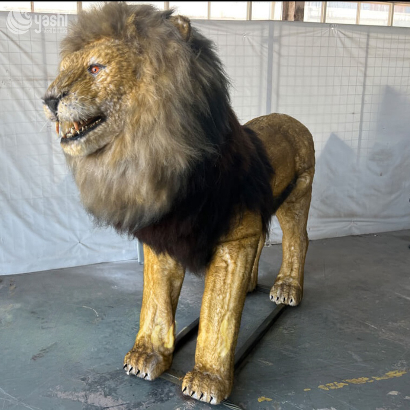 Model Patung Singa Realistis 210CM Untuk Dekorasi Taman