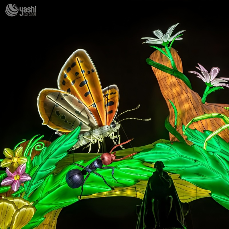 Custom Giant Wasp Insect Zigong Lantern, Large Bug With Foliage LED Light Sculpture, Waterproof Outdoor Garden & Zoo Festival Light Installation