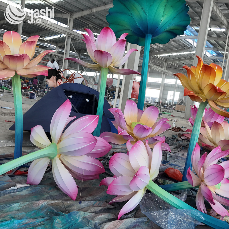Custom Giant Lotus Lantern Group With Lotus Leaf, LED Floral Light Sculpture for Water Pond & Festival Exhibition