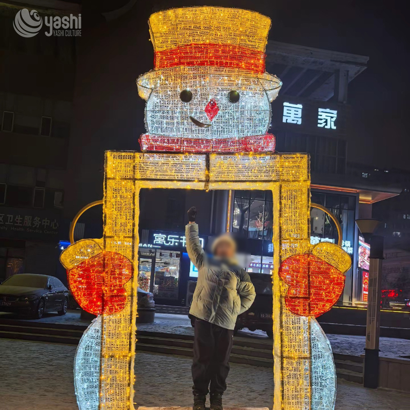 Индивидуальная уличная 3D-фоторамка «Снеговик» к Рождеству для интерактивной фотобудки в квадратной и живописной зоне