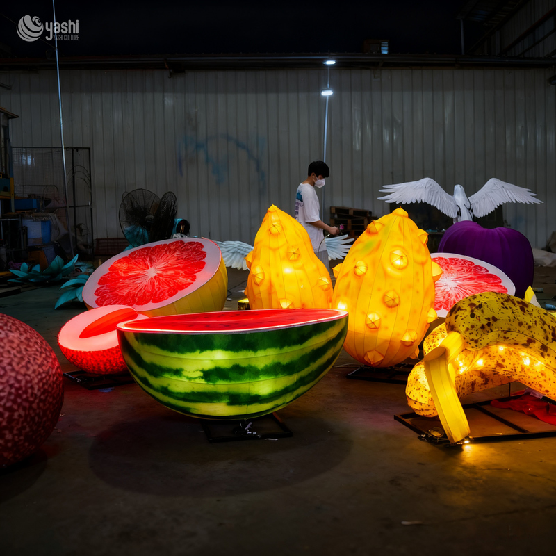 Custom Giant Simulated Fruit LED Lanterns, realistische Fruchtmodell Lichtskulpturen für landwirtschaftliche Messe & Themenpark
