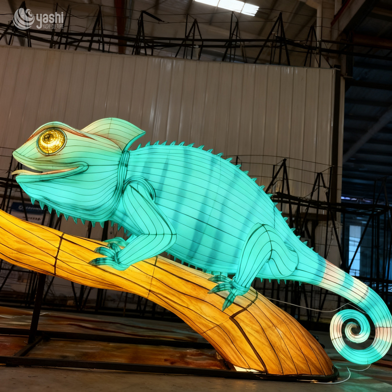 Zigong Lantern Factory's Waterproof Chameleon-Shaped Lanterns | Ideal for Outdoor Decoration