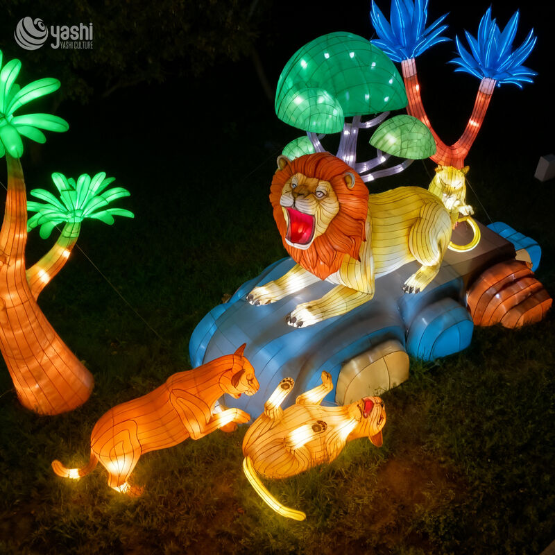 Traditional Chinese Silk Lantern with Animal Patterns - Lion and Tiger LED Lantern for Outdoor Garden Decoration