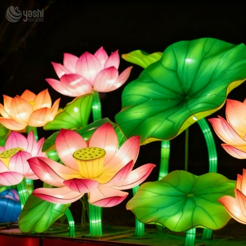 Niestandardowy Lotus Flower with Leaf LED Lantern Set, tradycyjna chińska rzeźba z lilii wodnej na Park Pond Light Festival