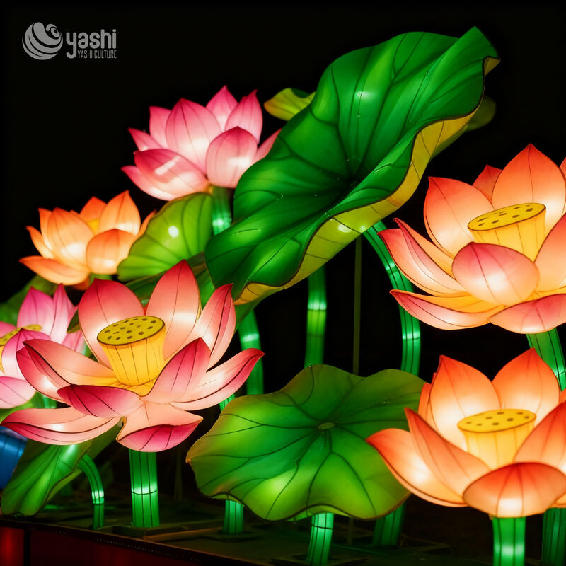 Niestandardowy Lotus Flower with Leaf LED Lantern Set, tradycyjna chińska rzeźba z lilii wodnej na Park Pond Light Festival