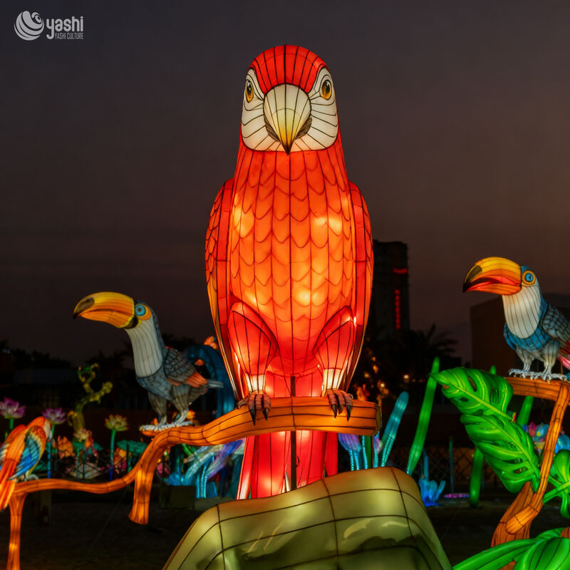 Custom Tropical Bird Lantern Group, Macaw & Toucan Parrot LED Light Sculpture With Jungle Foliage for Outdoor Theme Park Light Exhibition