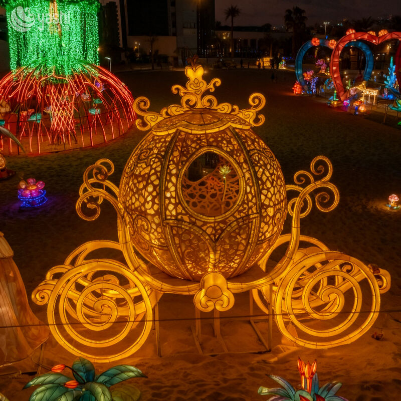 Custom Cinderella Pumpkin Carriage Lantern, Large LED Fairy‑tale Light Sculpture for Theme Event