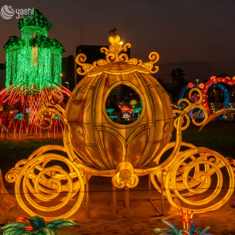 Custom Cinderella Pumpkin Carriage Lantern, Large LED Fairy‑tale Light Sculpture for Theme Event