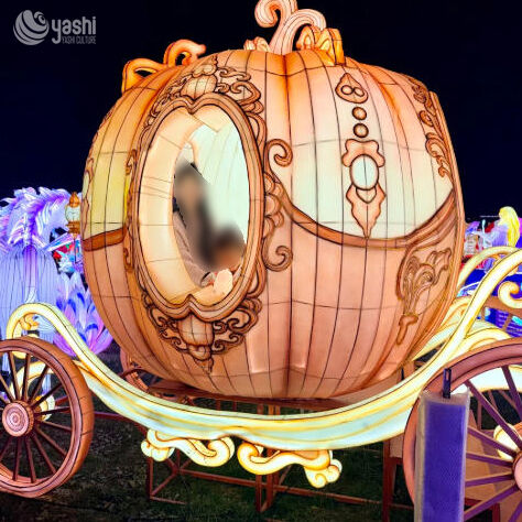 Large Custom Pumpkin Carriage Lantern - Ideal for Photo Shoots - Halloween, Christmas, New Year Decor