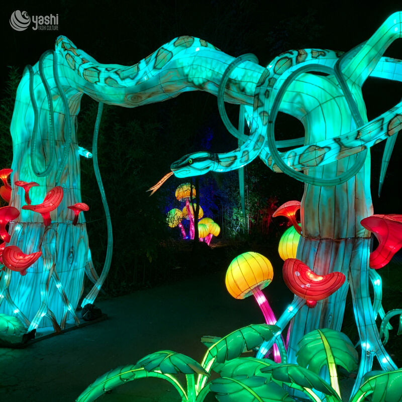 Realistic Snake Arch LED Light - Halloween Theme Park Night Atmosphere and Photo Spot Decoration