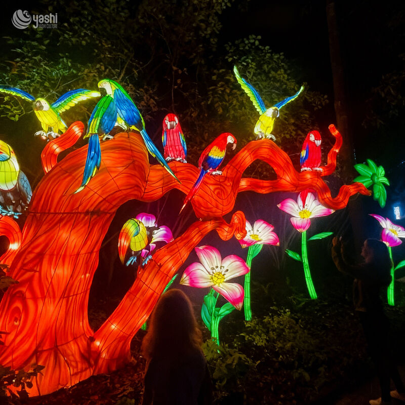 Custom Parrot Tree Scene Lantern Set | Tropical Bird & Flower LED Light Sculpture for Outdoor Light Exhibition