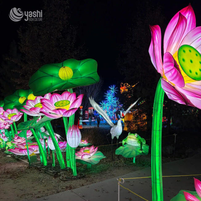 Benutzerdefinierter riesiger rosa Lotusblumen-LED-Laternen-Set, chinesische traditionelle Lotuslicht-Skulptur für kommerzielle Platzlichtshow