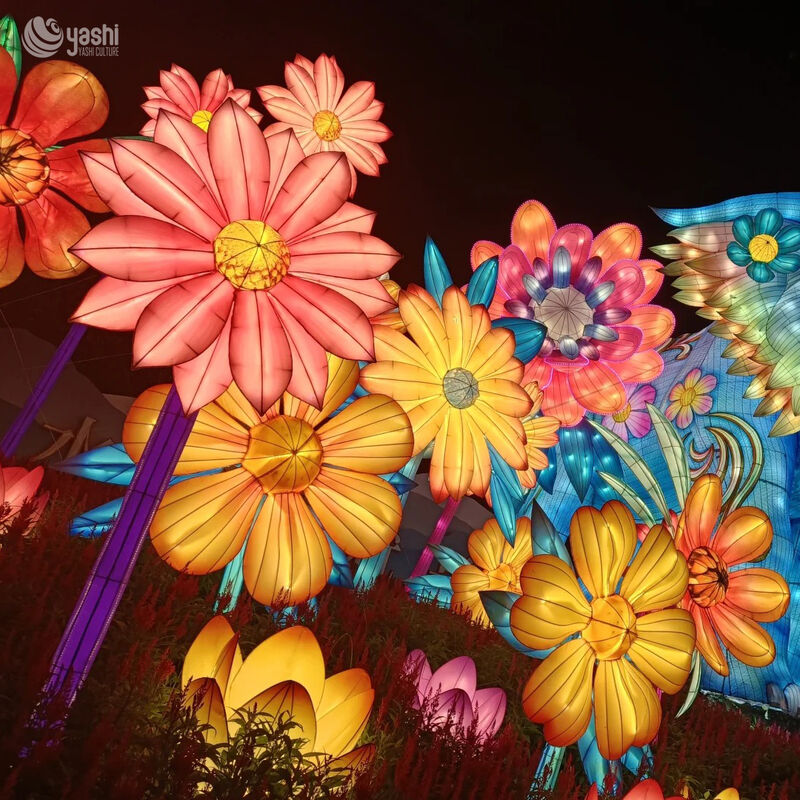 Benutzerdefinierte riesige gemischte bunte Blumen-LED-Laterneninstallation, großformatige florale Lichtskulptur für das Grand Park Light Festival