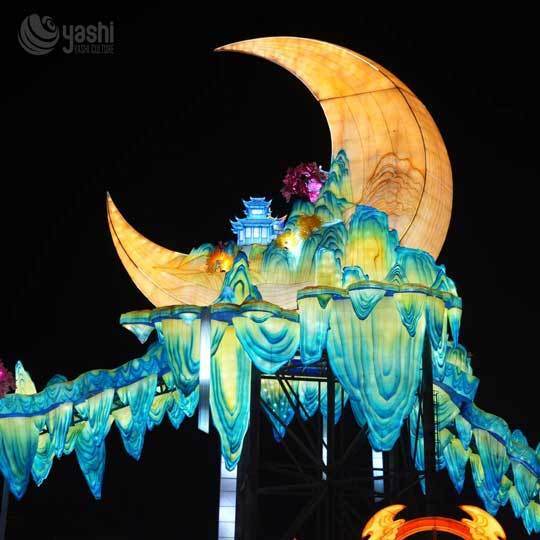 Custom Qilin LED Lantern, Chinese Mythical Beast Light Sculpture with Gold Ingot for Cultural Festival Night Show