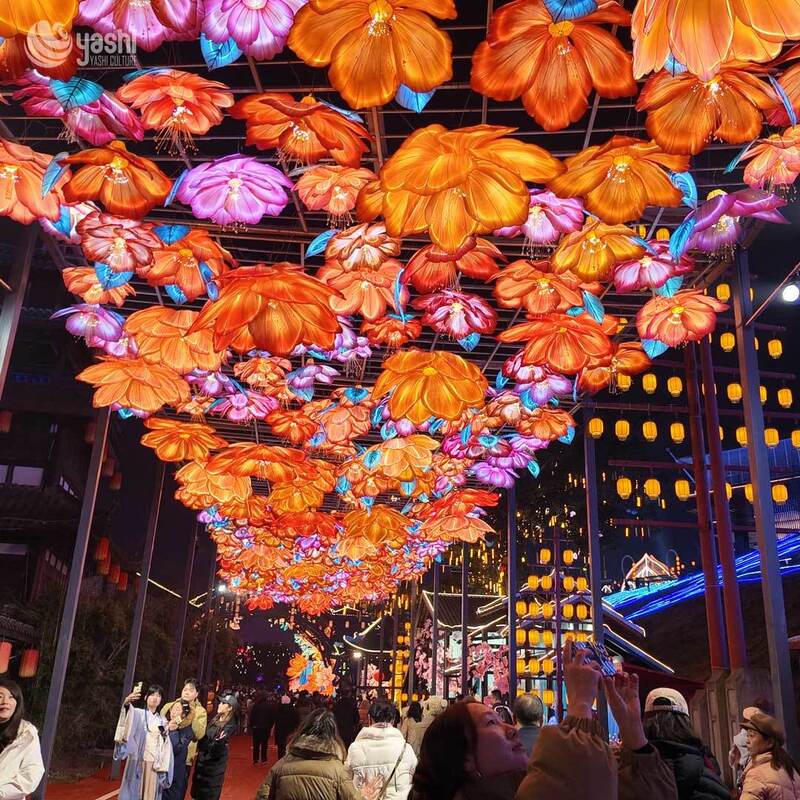 Large LED Butterfly Light Sculptures  High Brightness, Long Lifespan for Corridor & Walkway Decor, Outdoor Commercial Ornaments