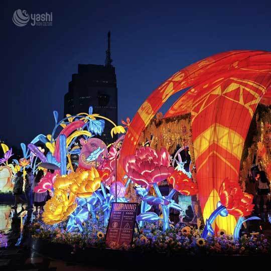 Zigong Handmade LED Flower Motif Light Outdoor Waterproof Custom Lantern for Ramadan Christmas Wedding Decoration