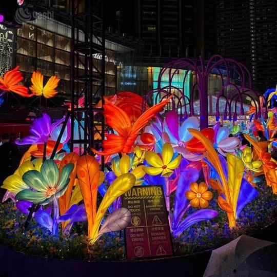 Custom Flower & Butterfly Lantern Set, Large‑Scale LED Floral Light Sculpture for Commercial Plaza Decor