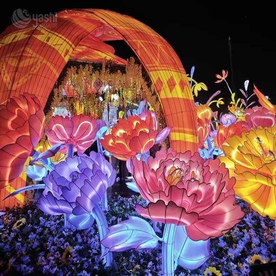Customizable Big Peony Flower Lantern for Amusement Park, Shopping Mall & Holiday Light Show