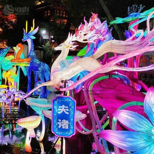 Custom Purple Fantasy Mythical Horse LED Lantern Sculpture, Lotus Flower Base for Scenic Lantern Festival