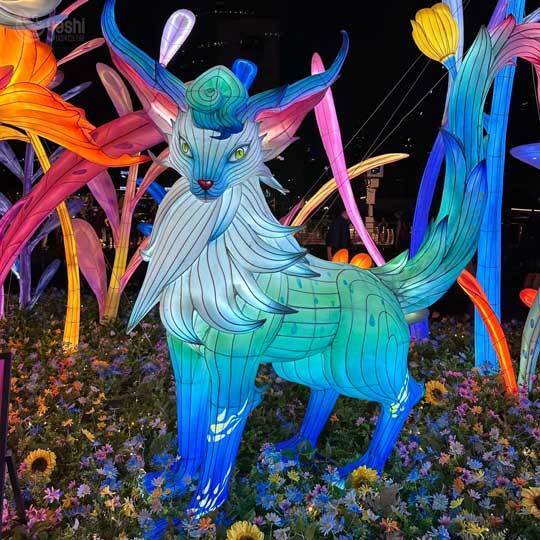 Custom Fantasy Mythical Fox‑Beast LED Lantern, Gradient Color Spirit Animal Light Sculpture for Park Lantern Festival