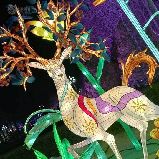 Custom Peacock LED Lantern Sculpture, Large Fanned‑Tail Peacock Light Display for Outdoor Garden Lantern Festival