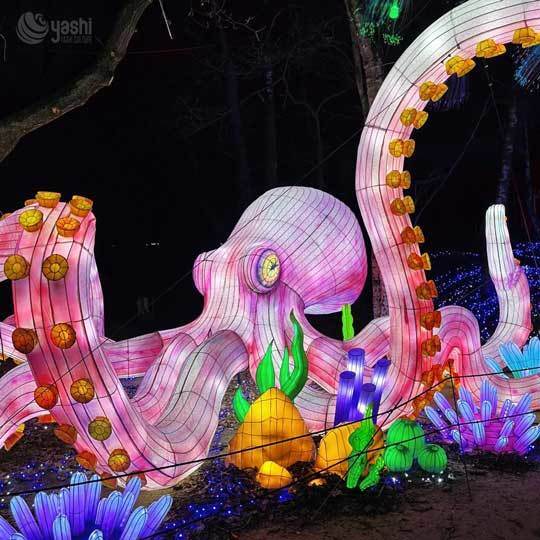 Custom Octopus LED Lantern Sculpture, Under‑Sea Theme Light Display with Coral for Outdoor Aquatic Lantern Festival
