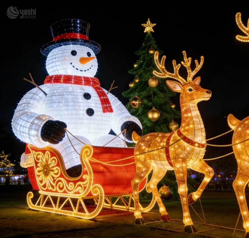Custom Giant Snowman & Reindeer Sleigh LED Lantern Waterproof Outdoor Christmas Decor for Light Shows & Malls