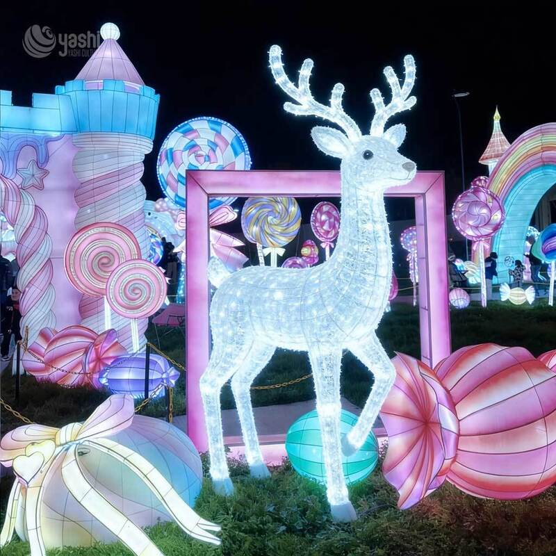 Commercial LED Christmas Train Light Sculpture Scene, Giant Illuminated Santa Train Lantern Set for Outdoor Light Festival