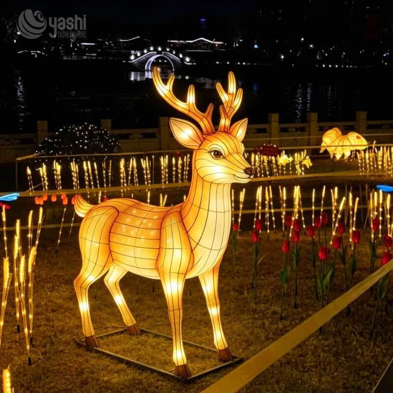 Factory Direct Customizable Animal Shaped Lantern, Vivid Frog Design for Night Market & Amusement Park