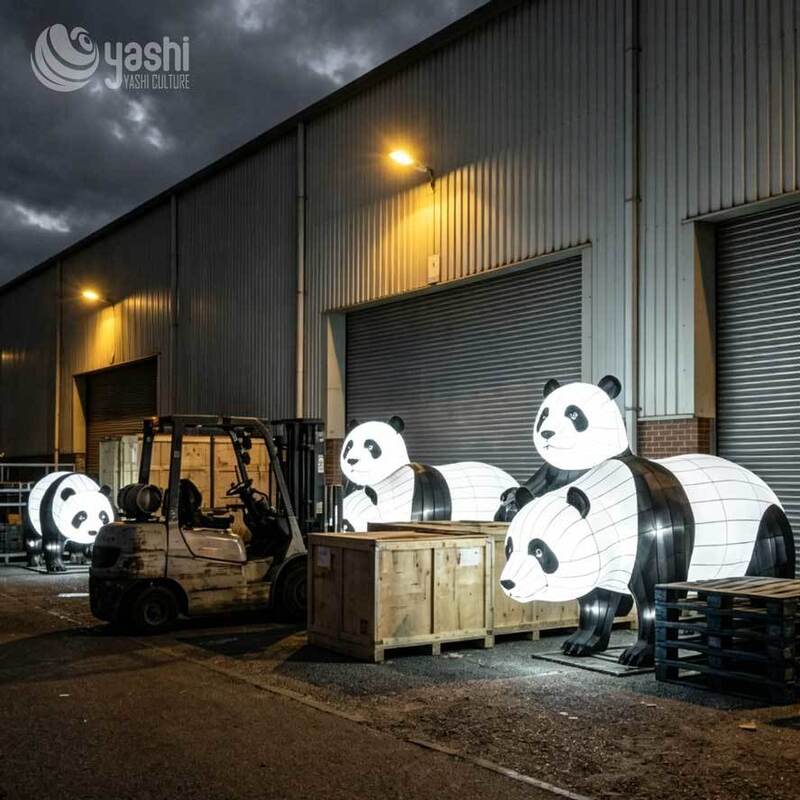Giant Handmade Giraffe Shape LED Silk Lantern, Custom Outdoor Landscape Lighting Solution for Amusement Park & Zoo Festival