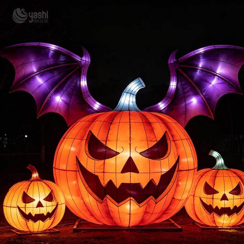 Custom Giant Pumpkin Lantern with Bat Wings, Large LED Jack‑o‑Lantern Set for Halloween Festival Decoration